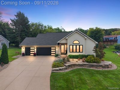 4955 Lakeview Blvd