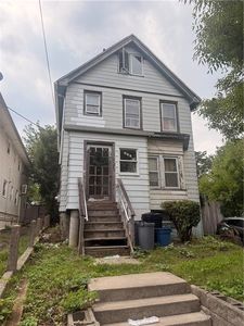 Property at 230 Elm St, Staten Island, NY