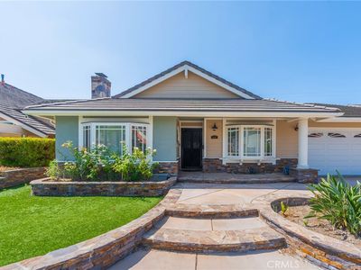 6138 James Alan St