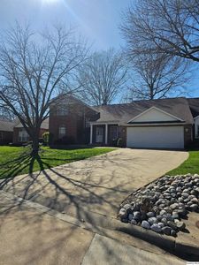 128 Knollwood