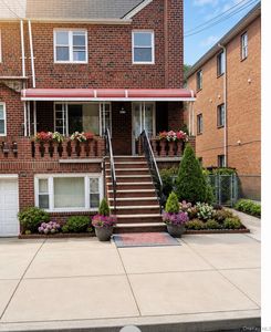 1261 E 54th Street