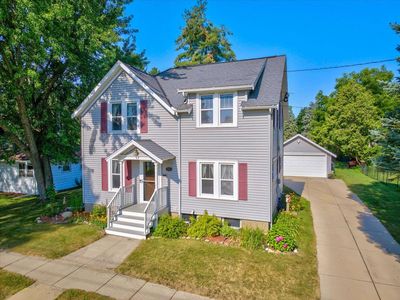 608 East St