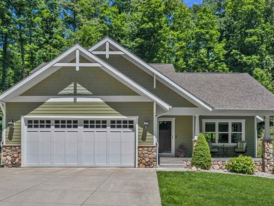 4294 Eagle Vale