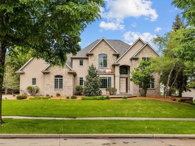 424 E Tallgrass Dr