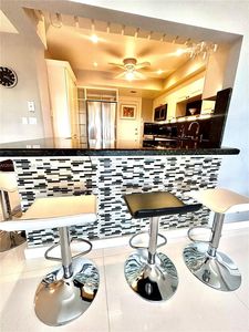 200 Diplomat Pkwy APT 721
