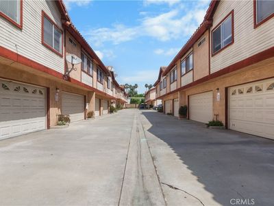 11233 Barnwall St APT A