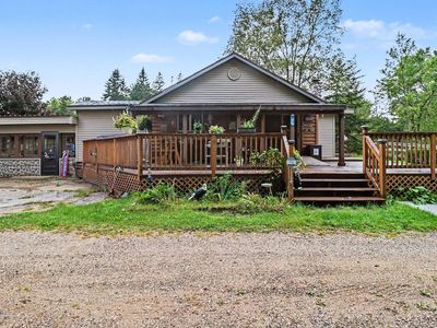 12851 Thirteen Mile Rd