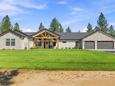1262 W Findley Ln