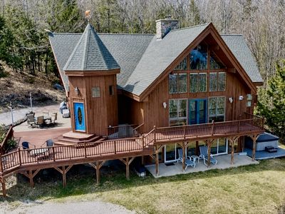 20 Crest Ln
