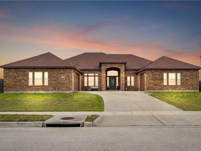 2034 Arash Dr