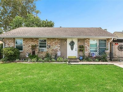 Property at 125 Madeira Dr, Westwego, LA
