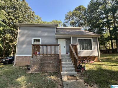 800 Red Bud Ln