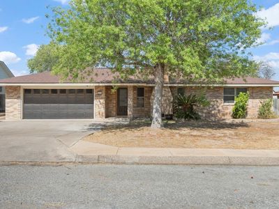 104 Caballo Dr