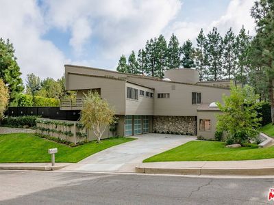 17765 Camino De Yatasto