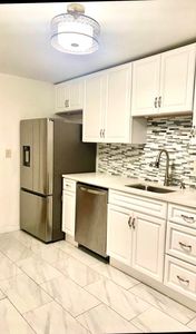 66 Bryon Rd #5