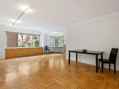 249 E 48th St APT 4A