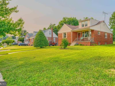 2814 Chesley Ave