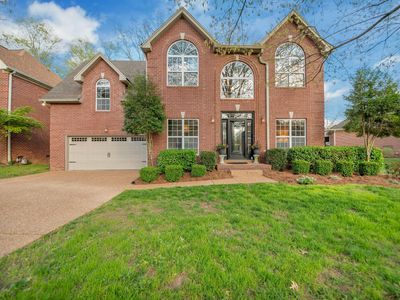 5004 Tulip Grove Ln