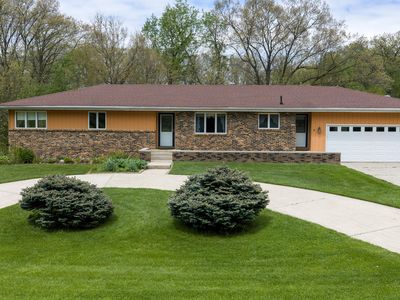 11 Stoner Dr