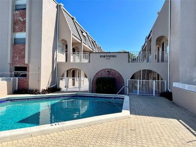 1100 SE 4th Ave APT 10