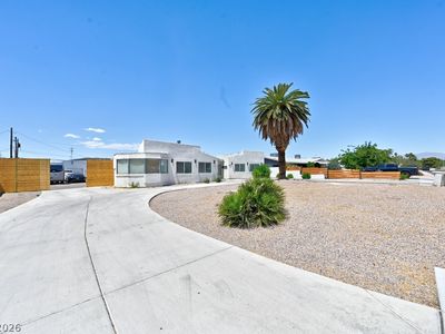 706 Lacy Ln