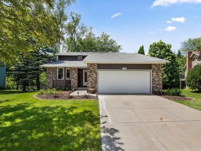 1941 Berkshire Dr