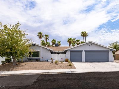 4476 Sunny Dunes Dr