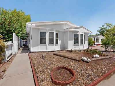 5119 Stream Ct NE