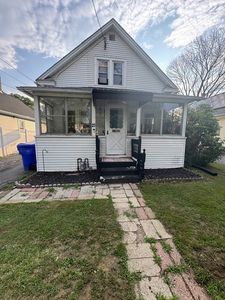 21 Fullerton St