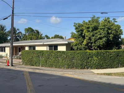 111 SW 24th Ave
