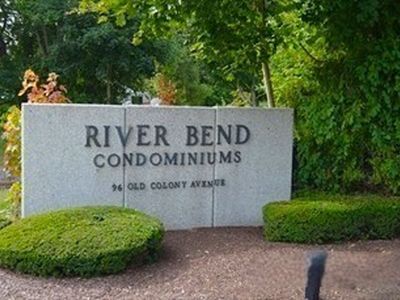96 Old Colony Ave #209