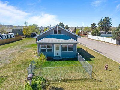 Property at 838 Wood St, Newcastle, WY