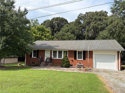 226 Hill Dr