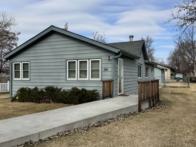 Property at 541 N 5th Ave, Forsyth, MT