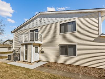 717 Whitesail Dr #717