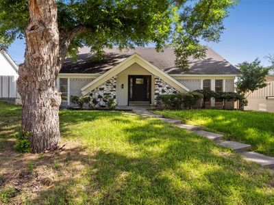 1631 Windchime Dr