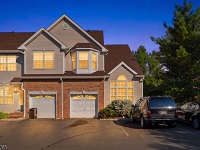 9 Gallop Ln