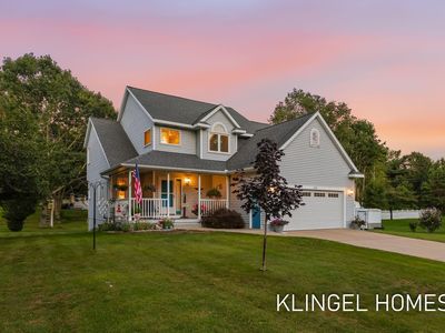 11984 Chickory Dr