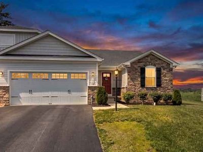 Property at 106 Jessica Ct, Beaver Falls, PA