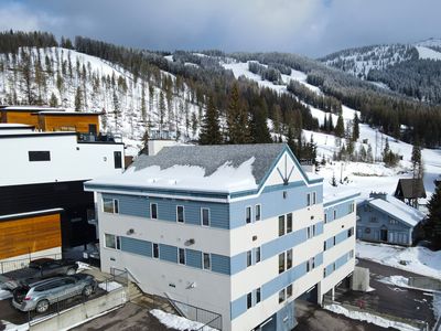 3860 Gelande St #9