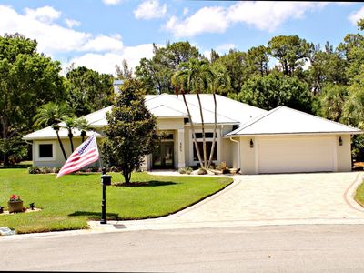 8005 SW Yachtsmans Drive