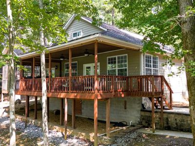 703 W Pointe Dr