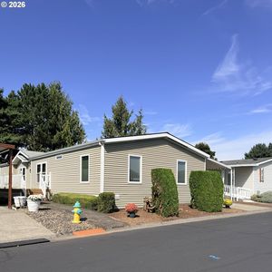 51527 SE Oak Grove Dr
