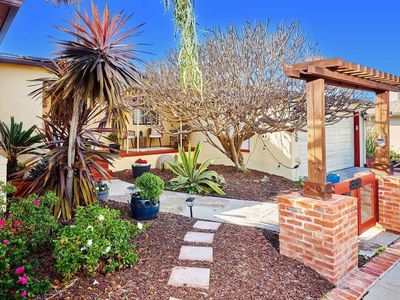 4350 Summit Dr