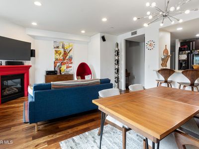 5227 Denny Ave #101