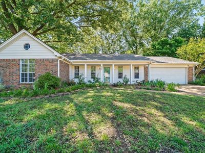 8095 Kerry Dr
