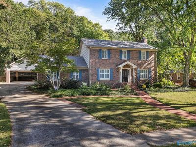 7803 Valley Bend Dr SE