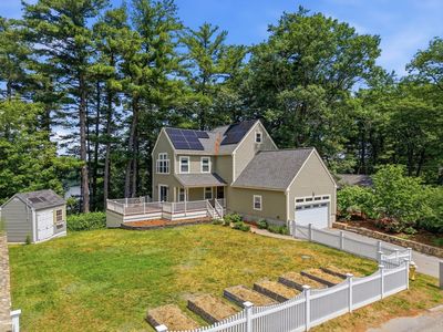 64 Lake Shore Dr S