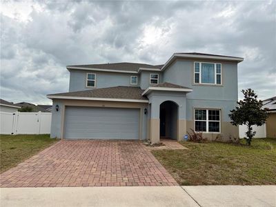 911 Avenal Ln