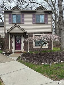 1514 Streamwood Ct